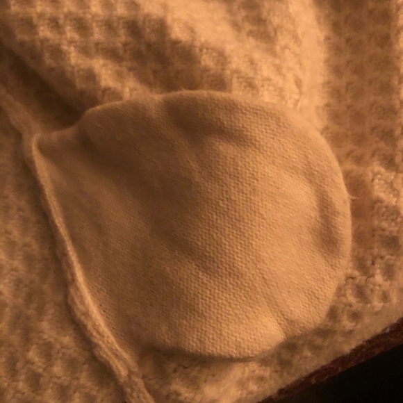 Loft wool blend sweater with two button closure - Picture 7 of 7